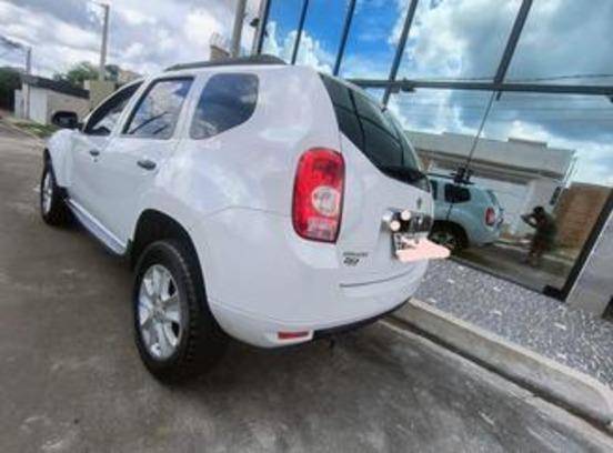 RENAULT DUSTER 1.6 4X2 16V FLEX 4P MANUAL RENAULT DUSTER 1.6 4X2 16V FLEX 4P MANUAL